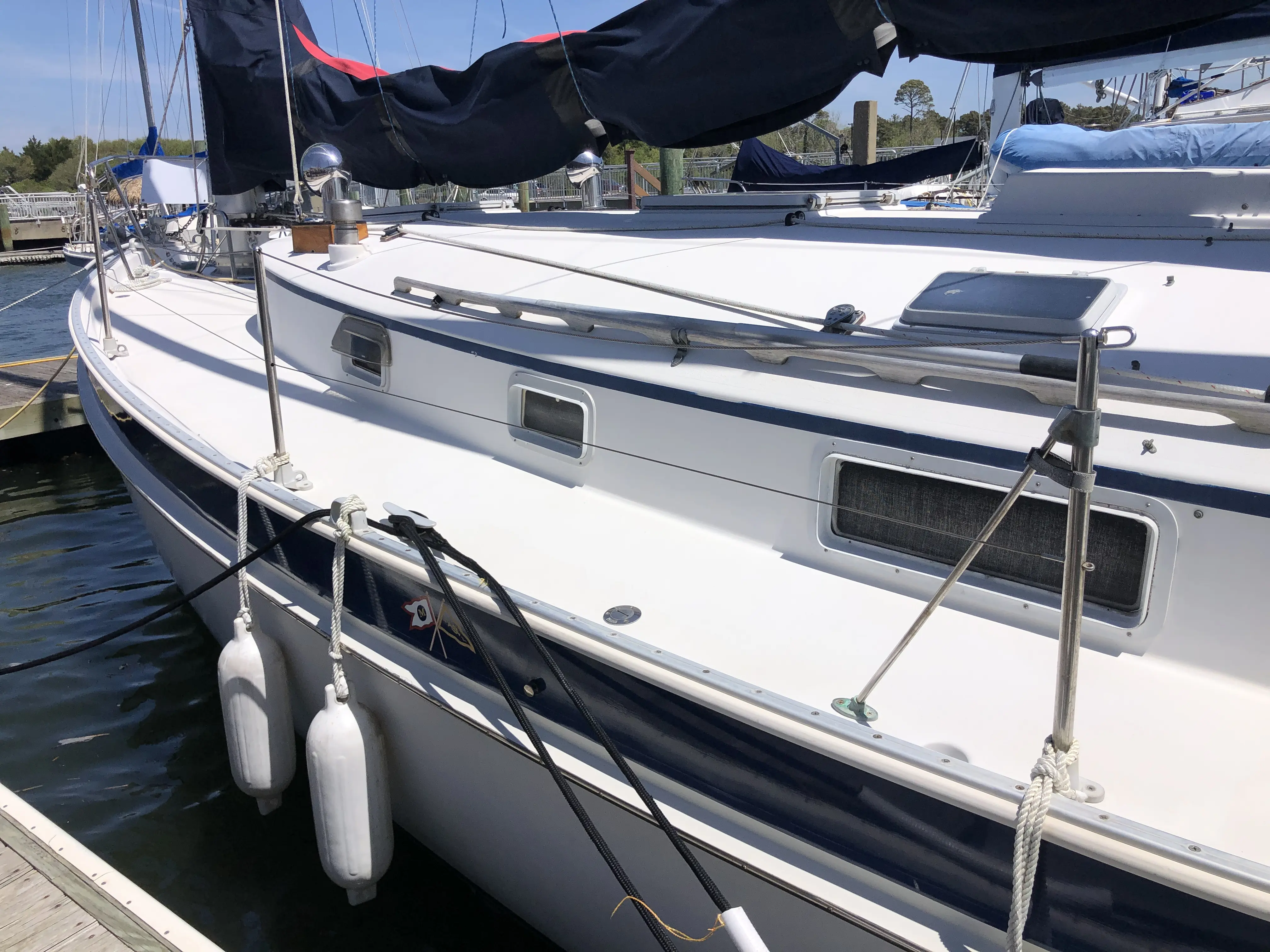 1989 Hinterhoeller nonsuch 33