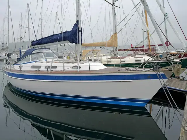 Hallberg-Rassy 34