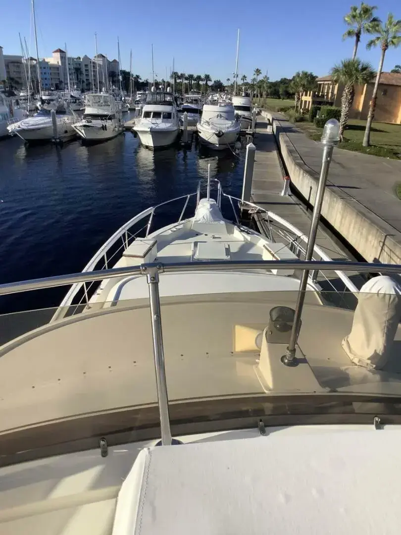 1983 Hatteras 53 extended deck motor yacht