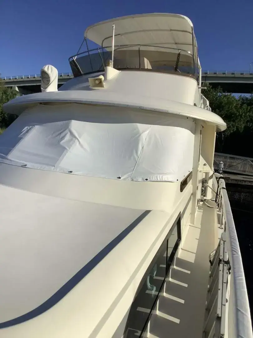 1983 Hatteras 53 extended deck motor yacht