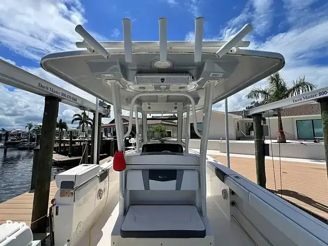 Robalo r272