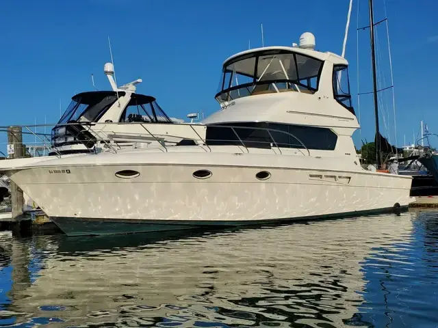 Silverton 42 Convertible