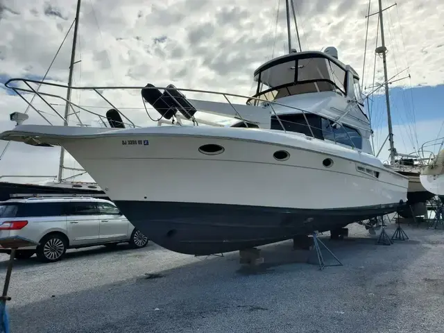 Silverton 42 Convertible