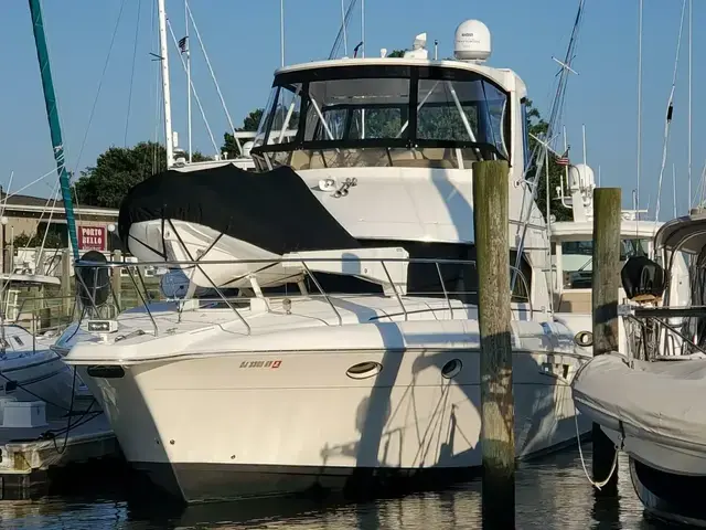 Silverton 42 Convertible