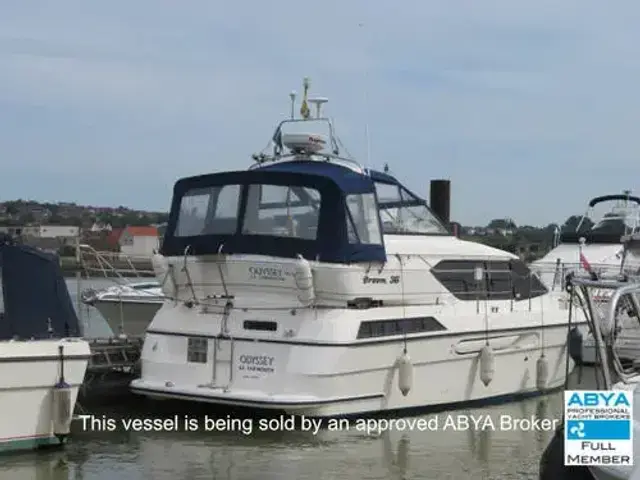 Broom Boats 36