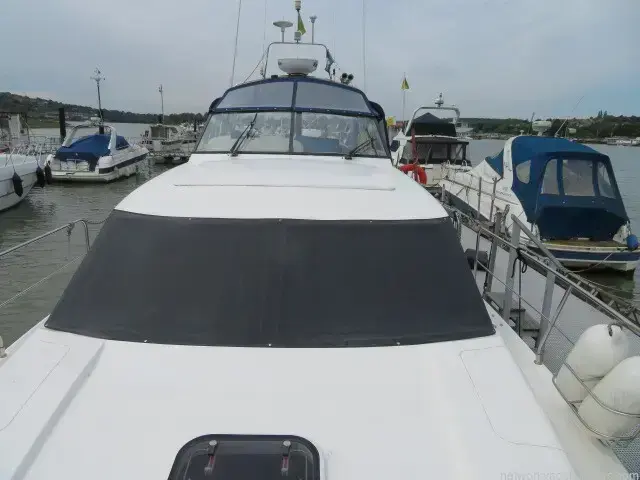 Broom 36