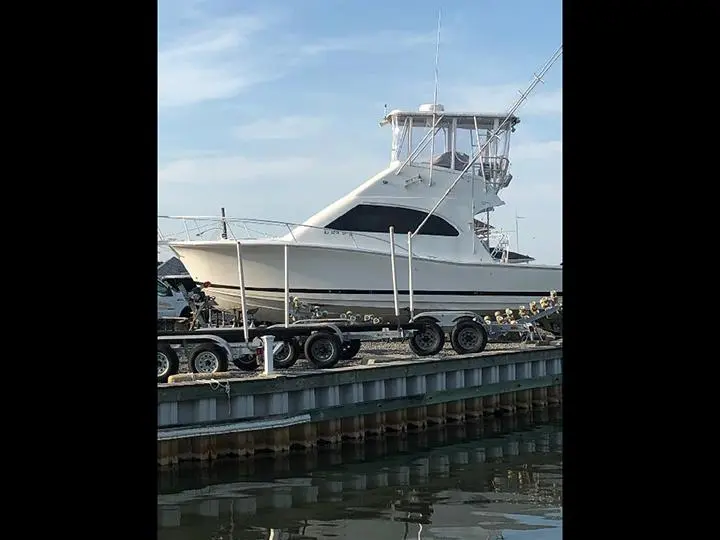 2002 Luhrs 34 convertible