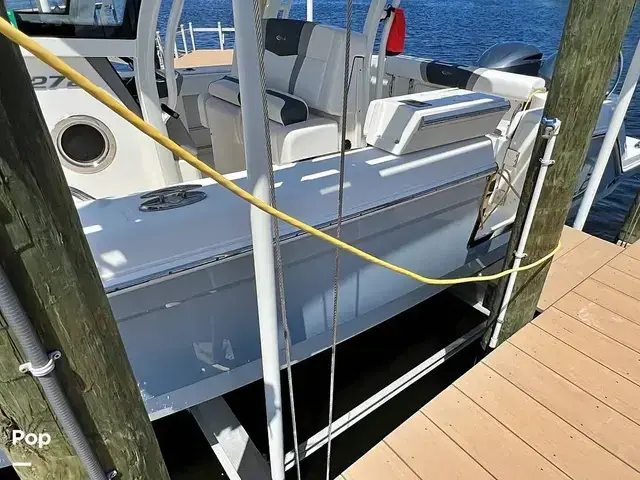 Robalo r272