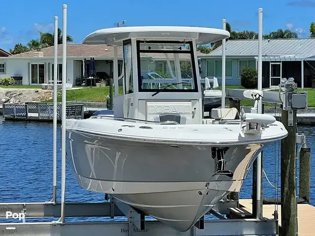 Robalo r272