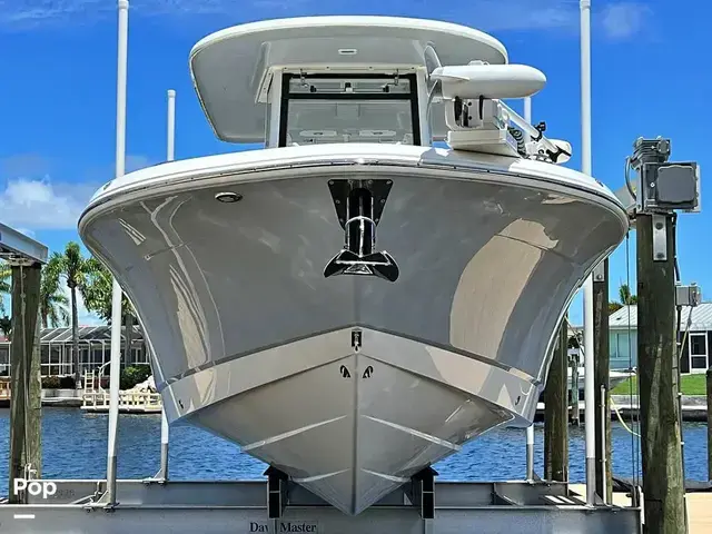 Robalo r272