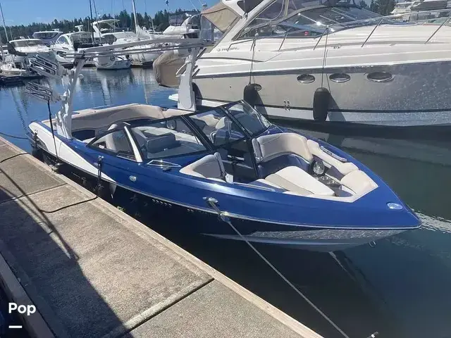 Malibu Wakesetter 25 Lsv