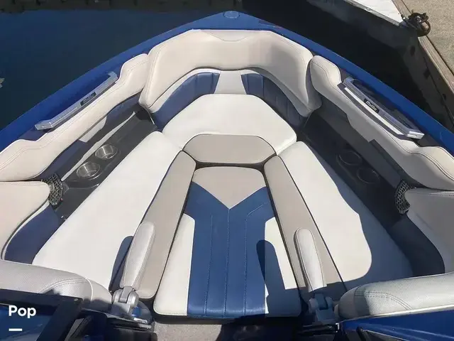 Malibu Wakesetter 25 Lsv