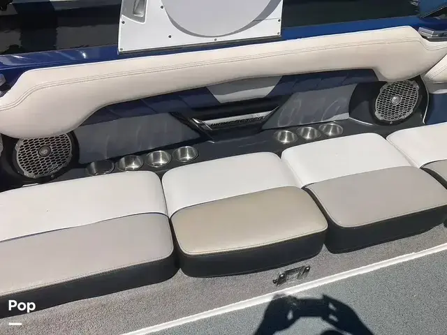 Malibu Wakesetter 25 Lsv