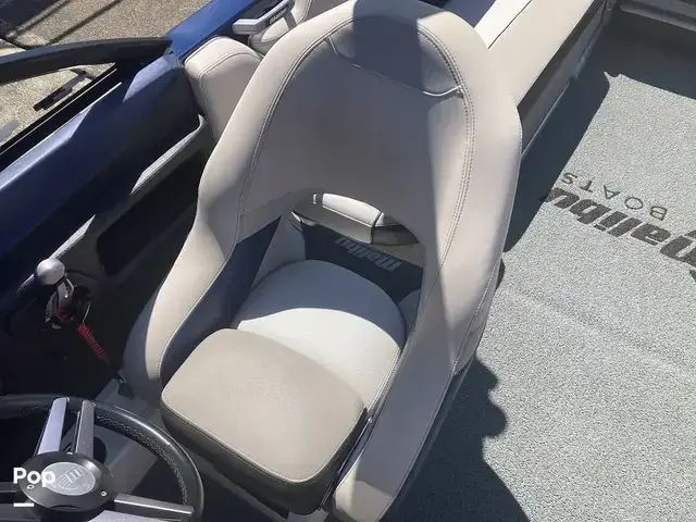 Malibu Wakesetter 25 Lsv