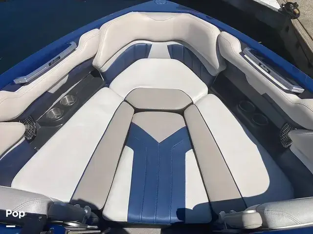 Malibu Wakesetter 25 Lsv