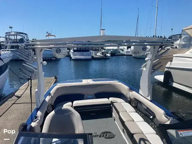 Malibu Wakesetter 25 Lsv