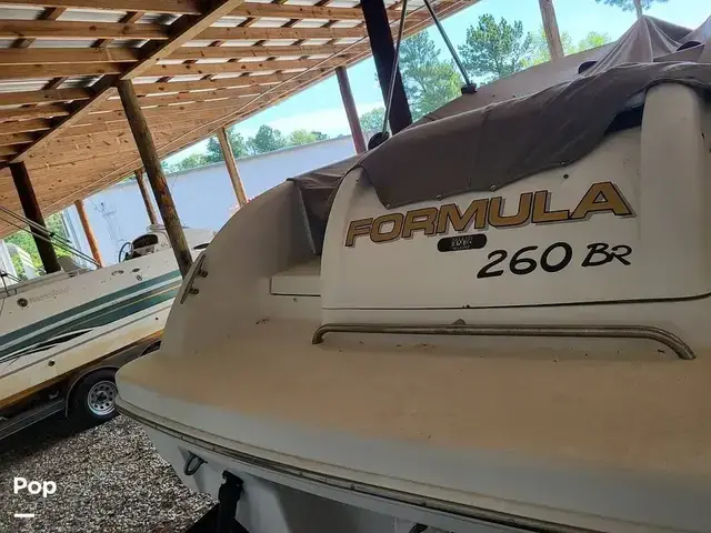 Formula 260 Bowrider