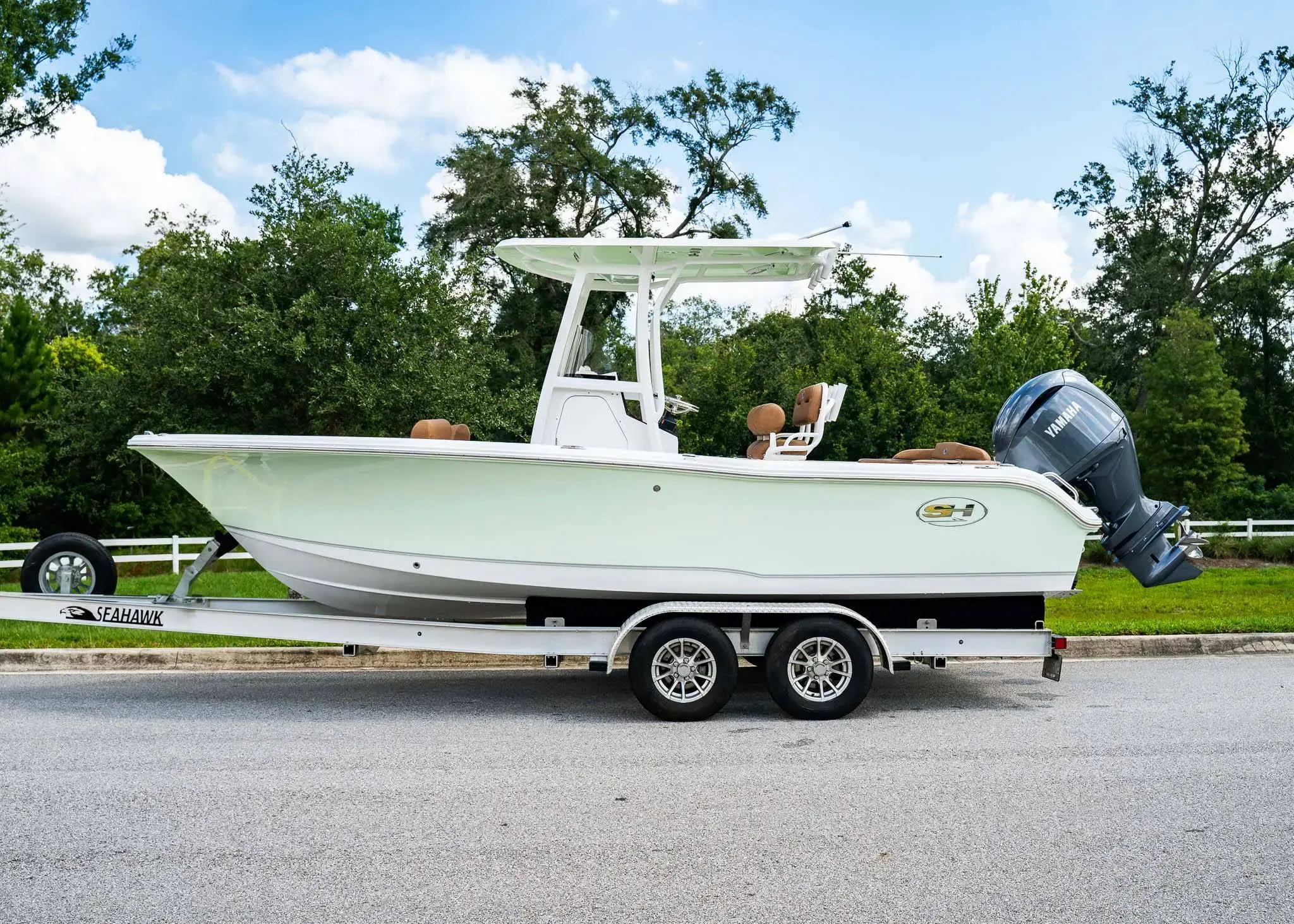 2025 Sea Hunt ultra 219