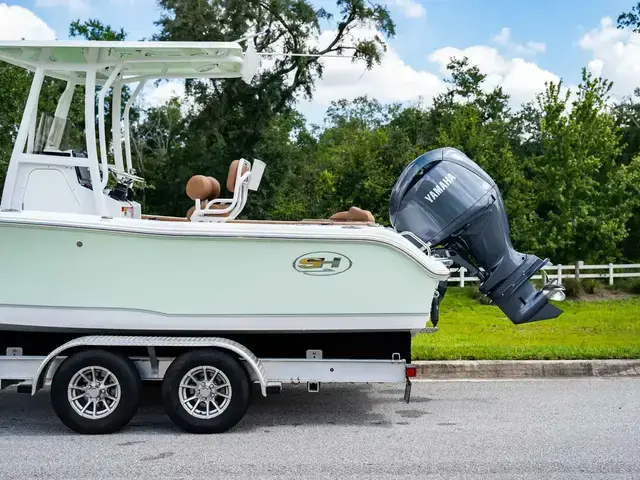 Sea Hunt Boats ULTRA 219