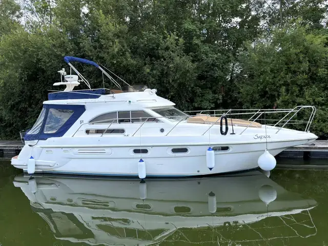 Sealine 360 Statesman