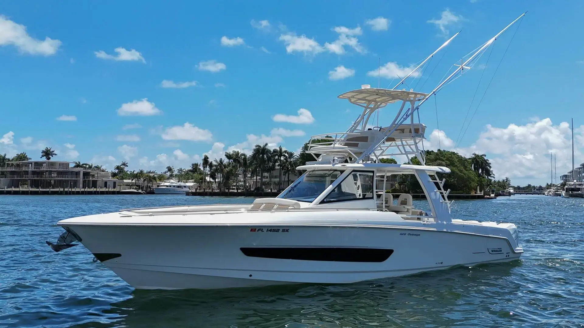 2017 Boston Whaler 420 outrage