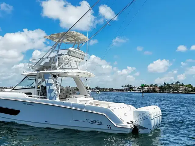 Boston Whaler 420 Outrage