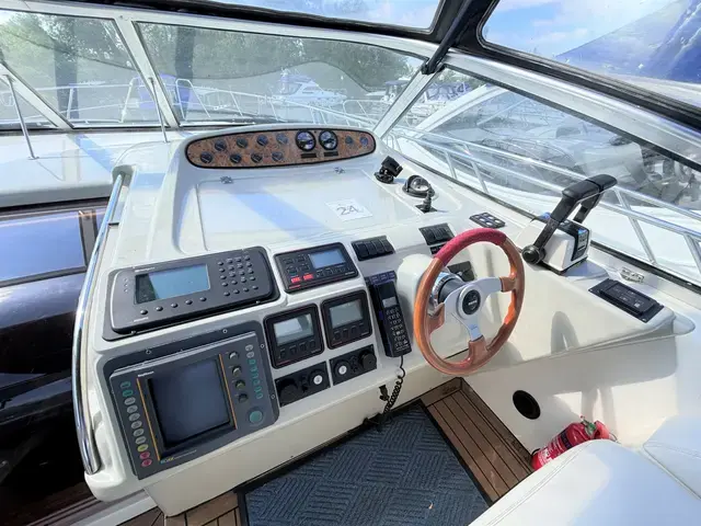 Sealine S 37