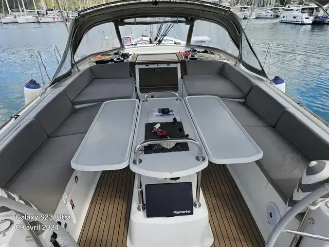 Jeanneau 53 (5 cabs)