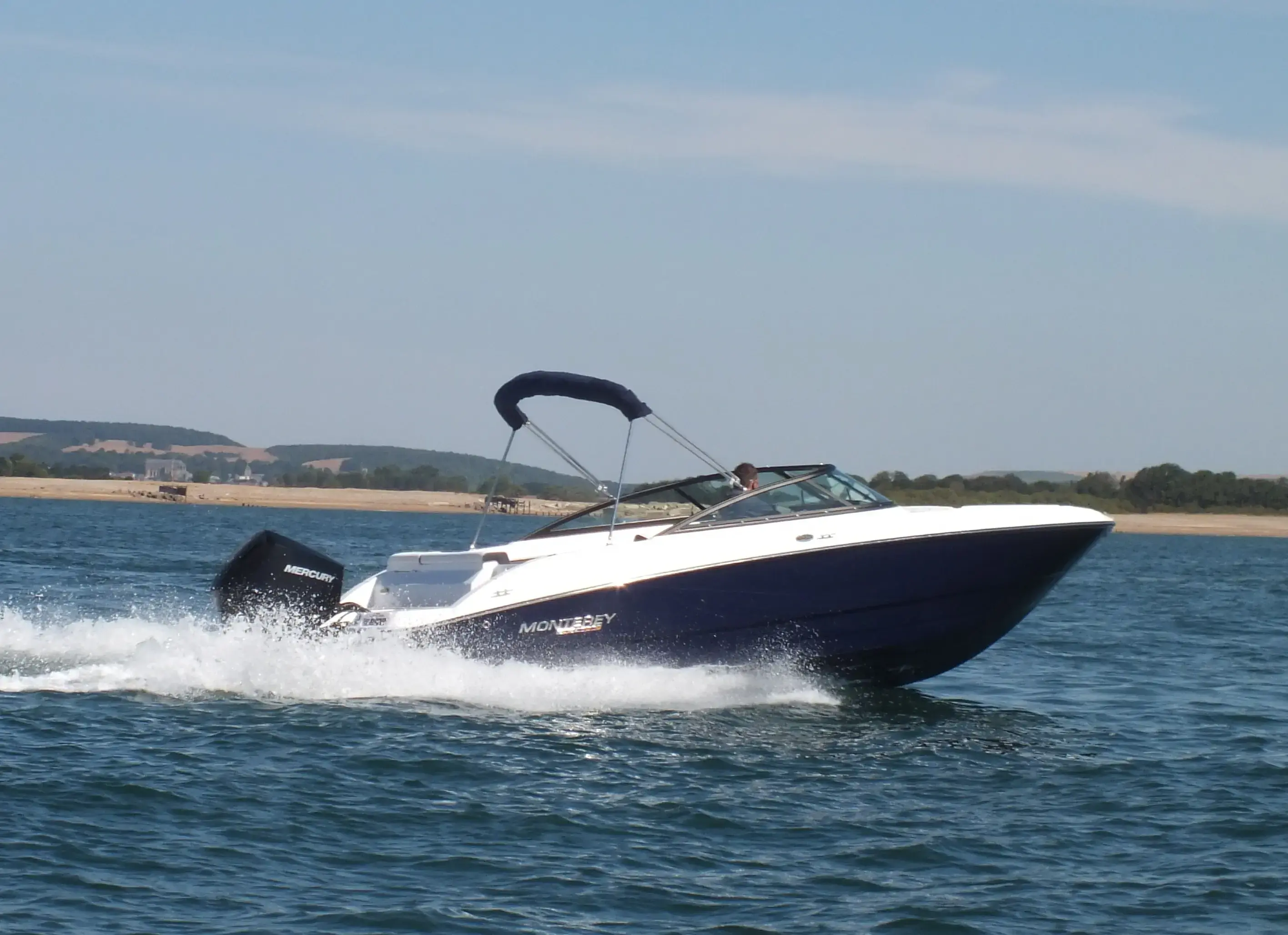 Nautique M 225