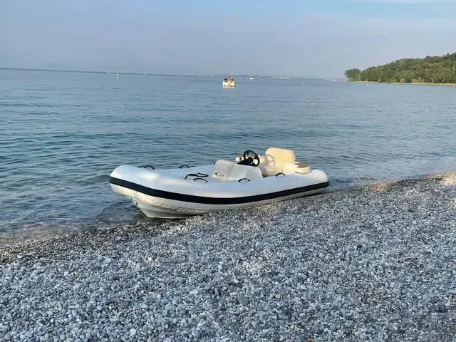 Sunseeker Camargue 50