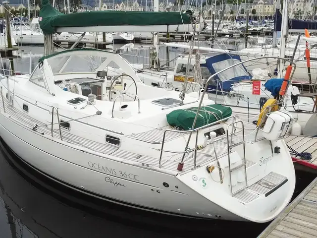 Beneteau Oceanis 36 CC