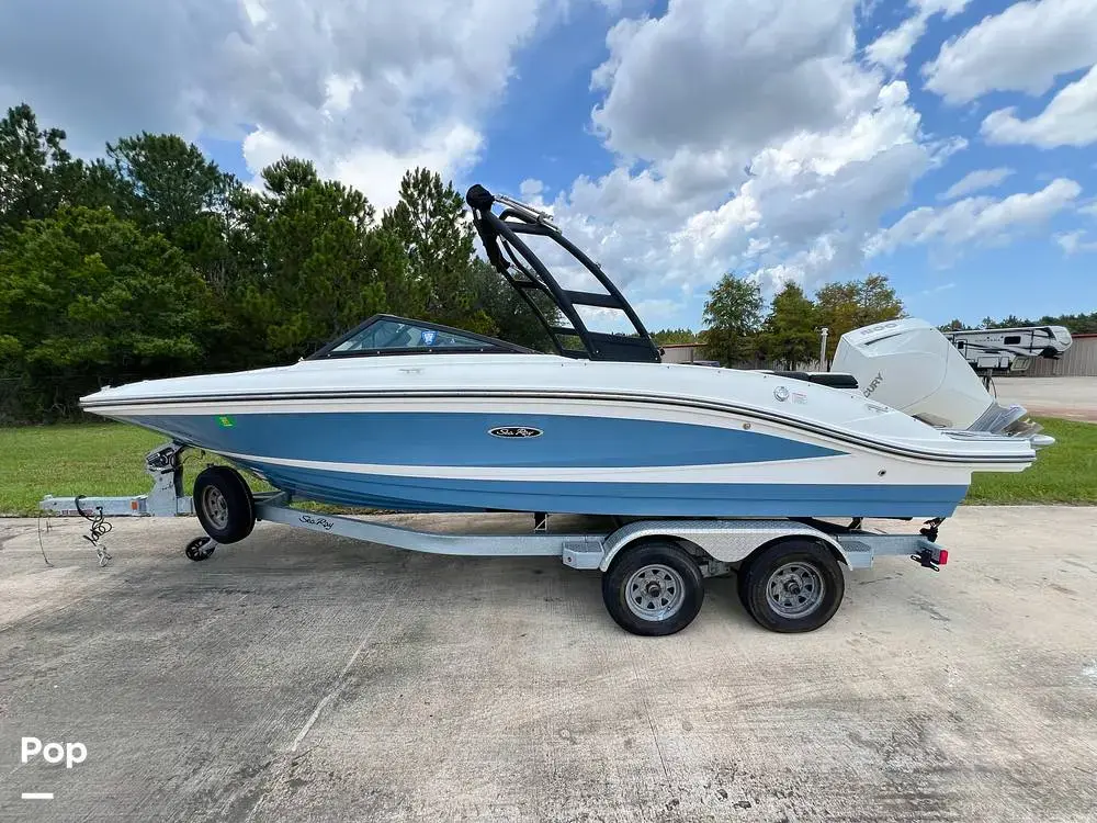 2021 Sea Ray spx 210 ob