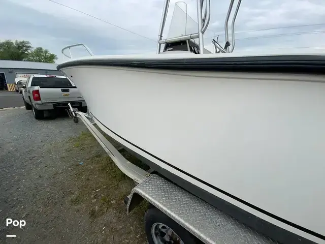 Mako 212 Center Console