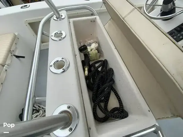 Mako 212 Center Console