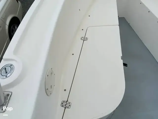 Mako 212 Center Console