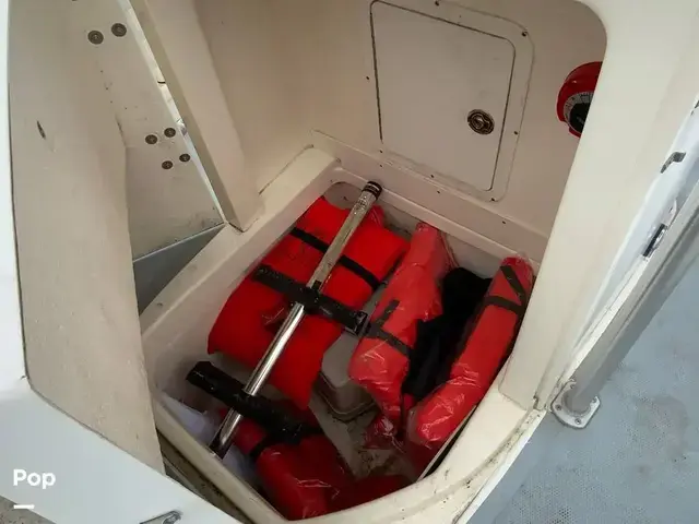 Mako 212 Center Console