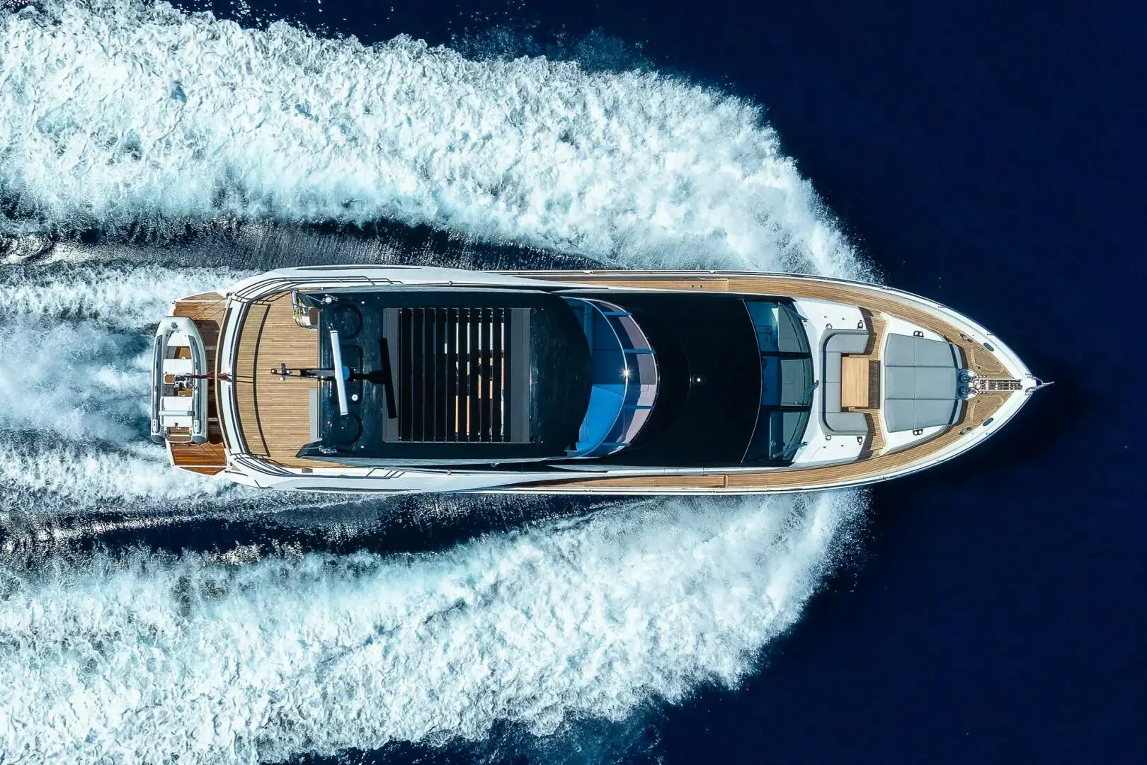 2022 Sunseeker 87