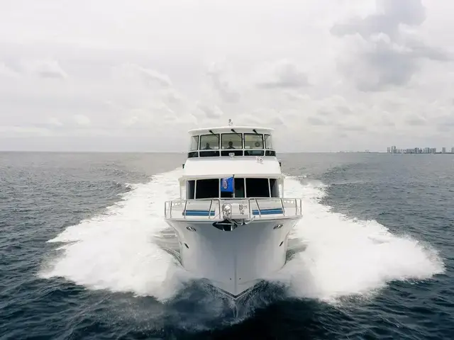 Hampton Motor Yacht