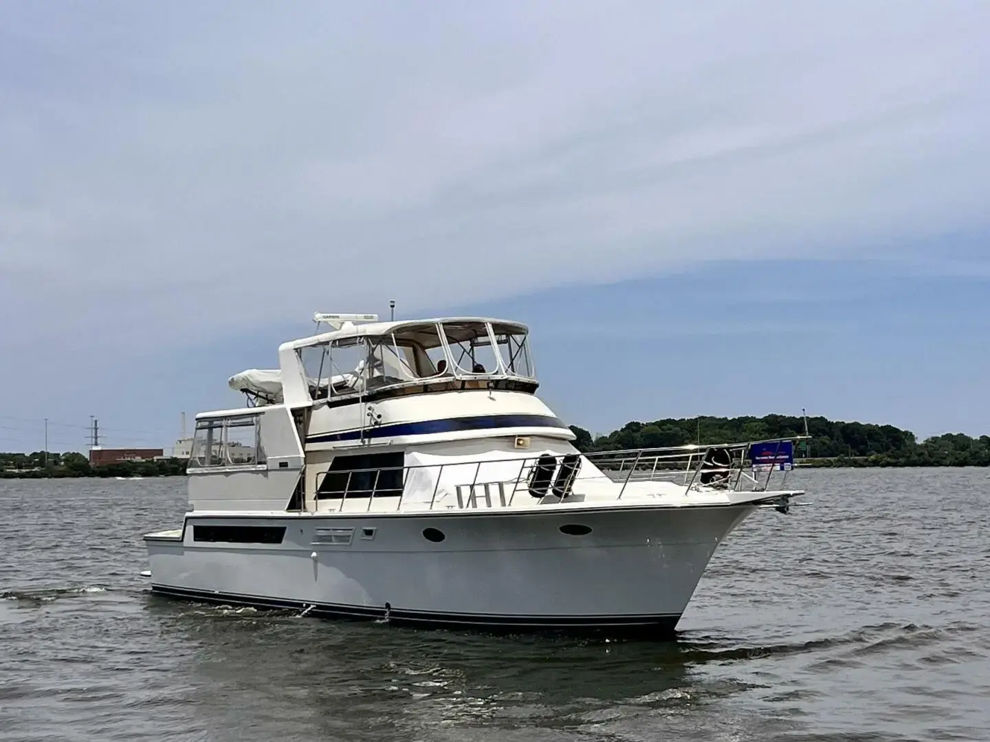 1989 Californian cockpit motor yacht