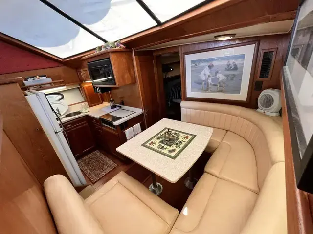 Californian 52 Cockpit Motor Yacht