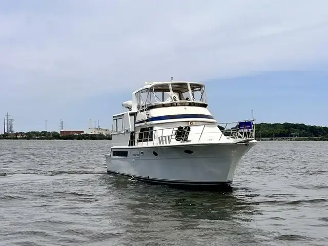 Californian 52 Cockpit Motor Yacht