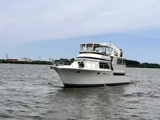 Californian 52 Cockpit Motor Yacht