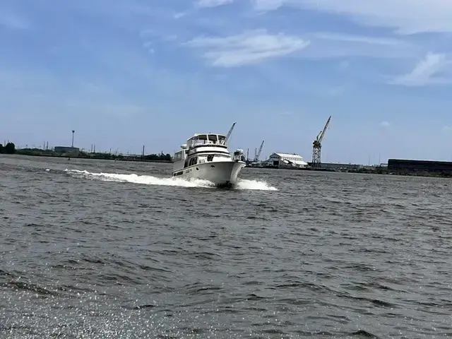 Californian 52 Cockpit Motor Yacht