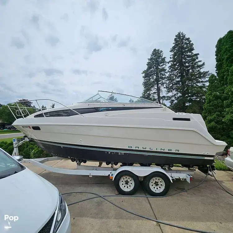 1995 Bayliner ciera 2355