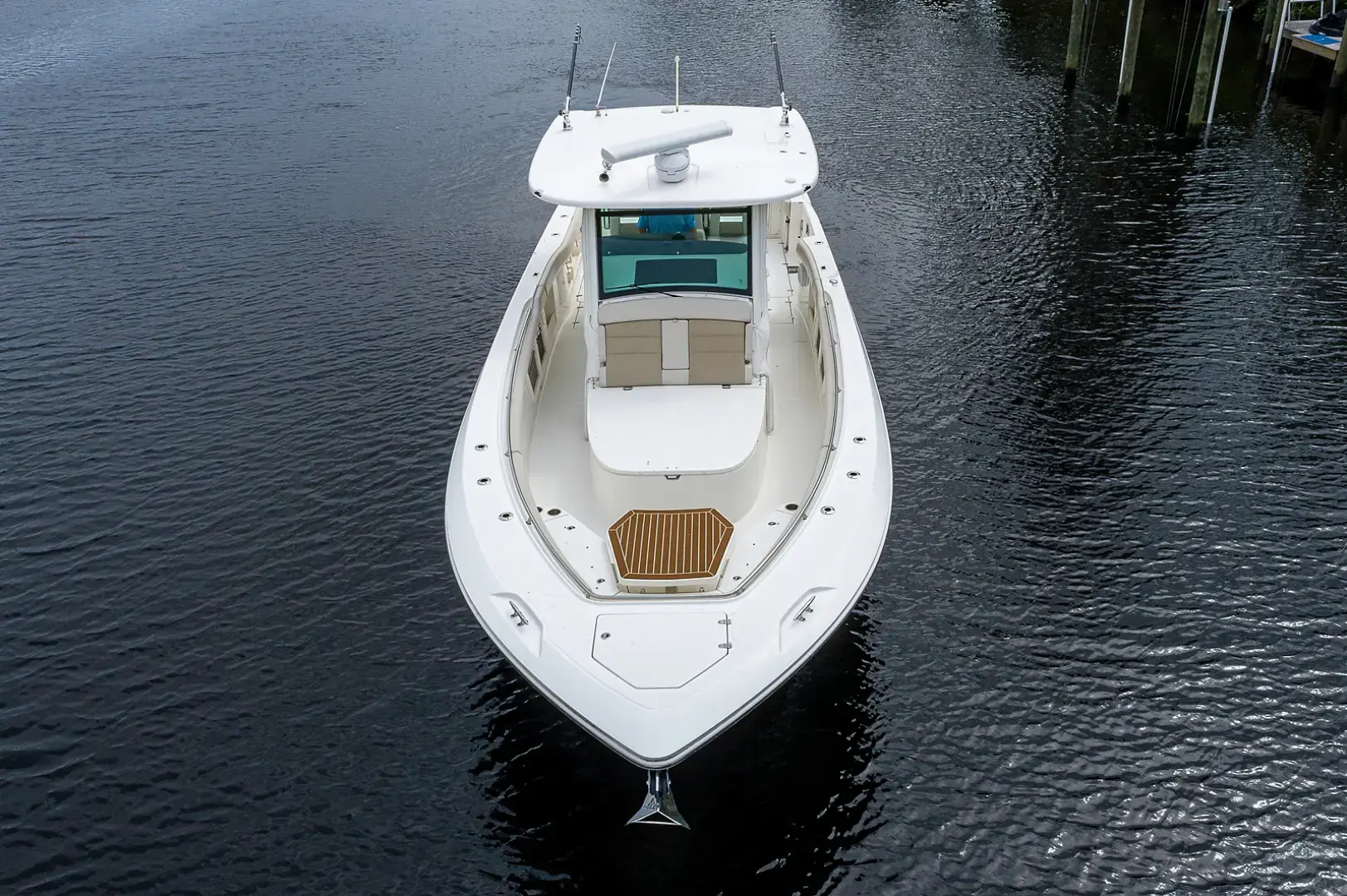 2017 Boston Whaler 370 outrage