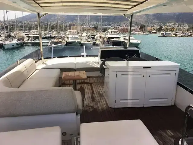 Sunseeker Manhattan 68