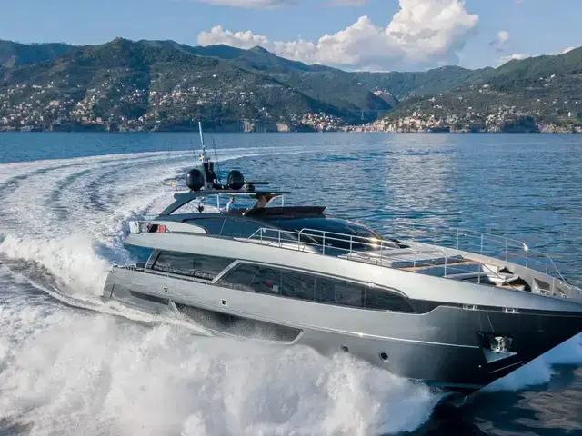 Riva 100' Corsaro