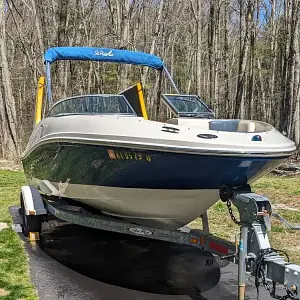 2007 Sea Ray 185 Sport