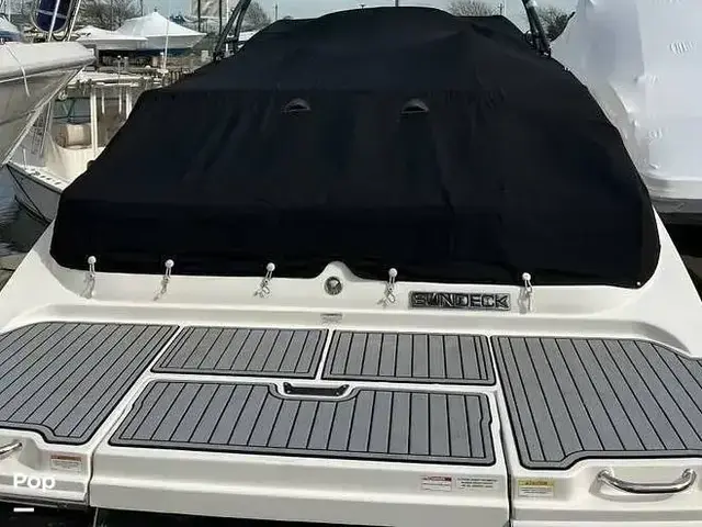 Sea Ray 270 Sundeck