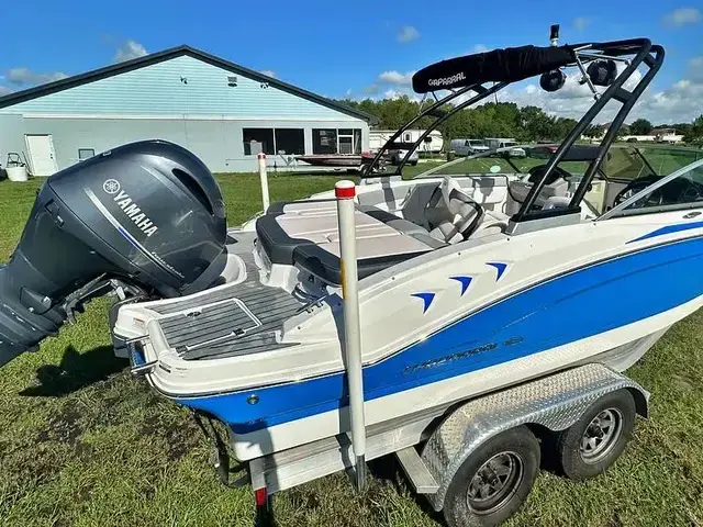 Chaparral H2O Sport 21 Deluxe